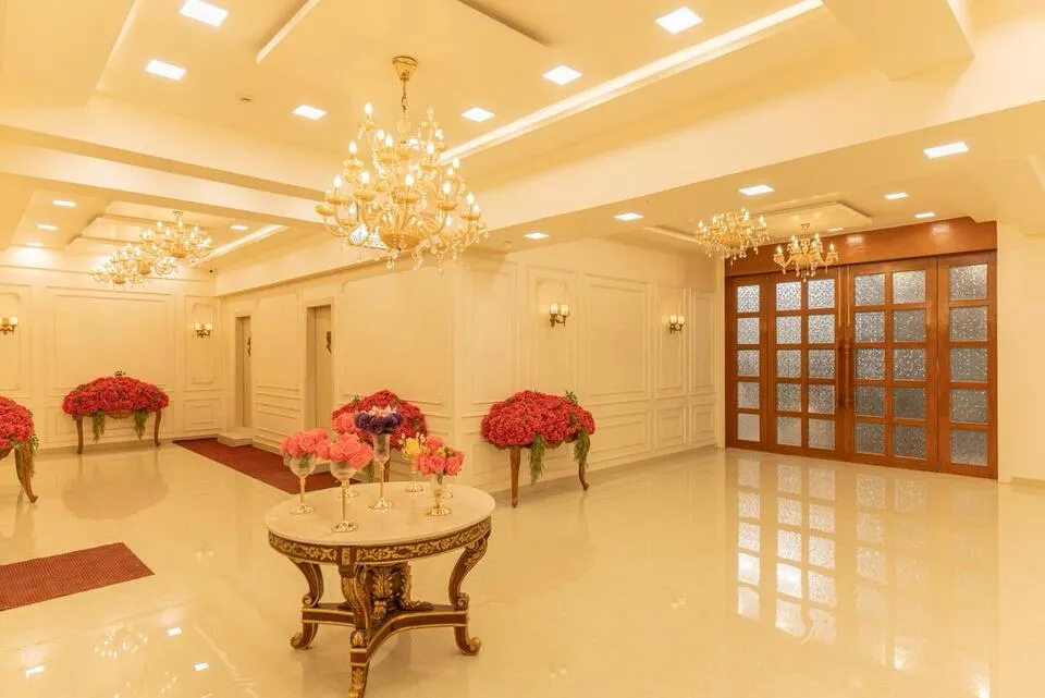 Banquet Hall Airoli Photos – Golden Wedding Moments